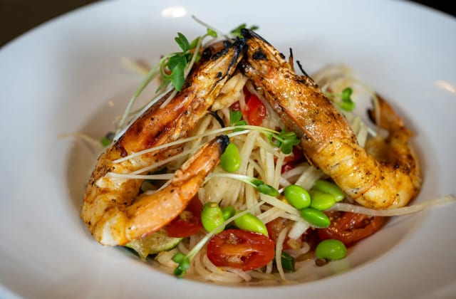 Spicy Green Papaya Salad w/ Grilled Prawns